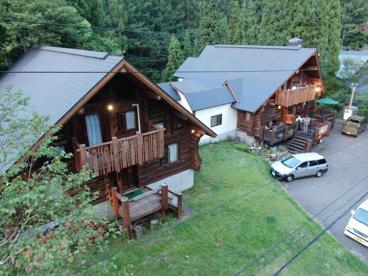 log Hotel kamloops Shinano  Eksteriør billede