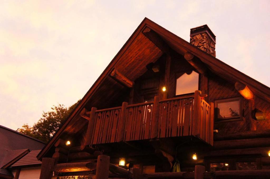 log Hotel kamloops Shinano  Eksteriør billede